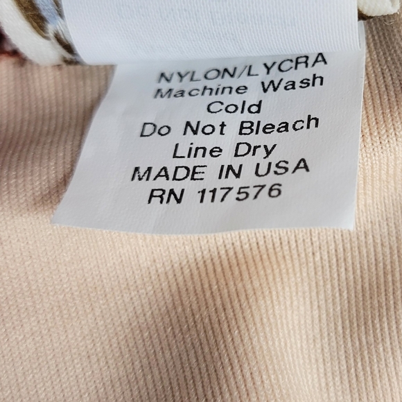 Melika Rust Orange Bikini Swim Bottoms  Size Medium White Black Waistband - Picture 8 of 8